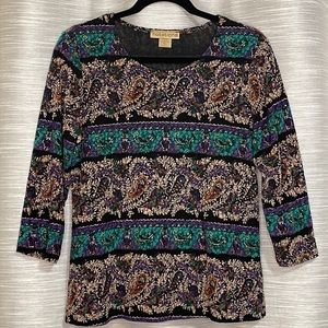 𝅺NOTATIONS Women’s Top, Large